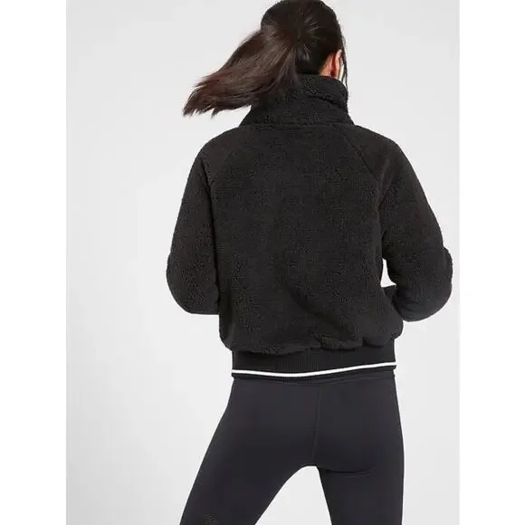 Athleta Black Tugga Sherpa Jacket XXS Fall‎ Winter Hiking Explore Casual